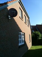 Die Hauswand von der Gartenseite